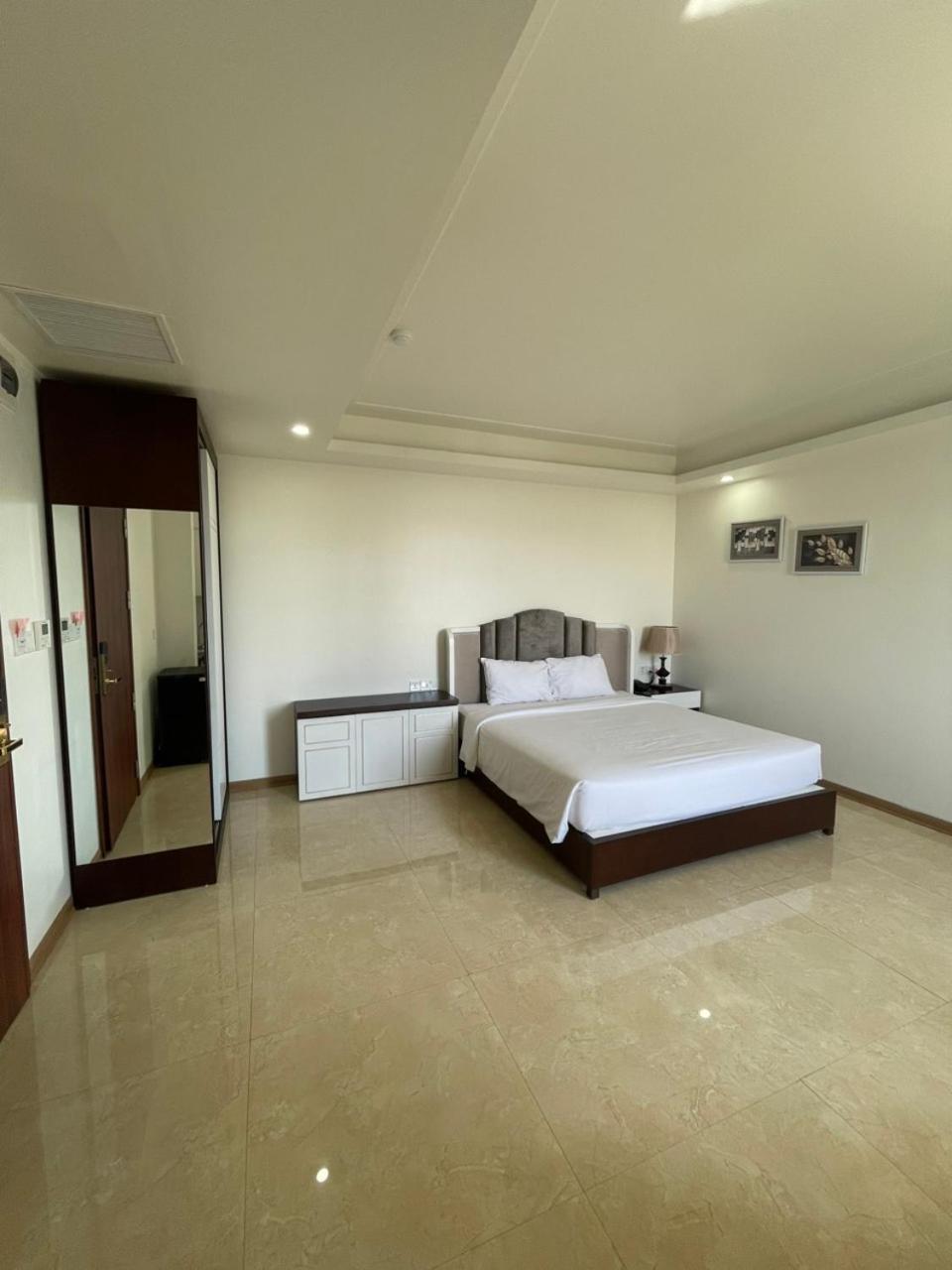 Lotus Hotel & Apartment Hai Phong Exterior photo