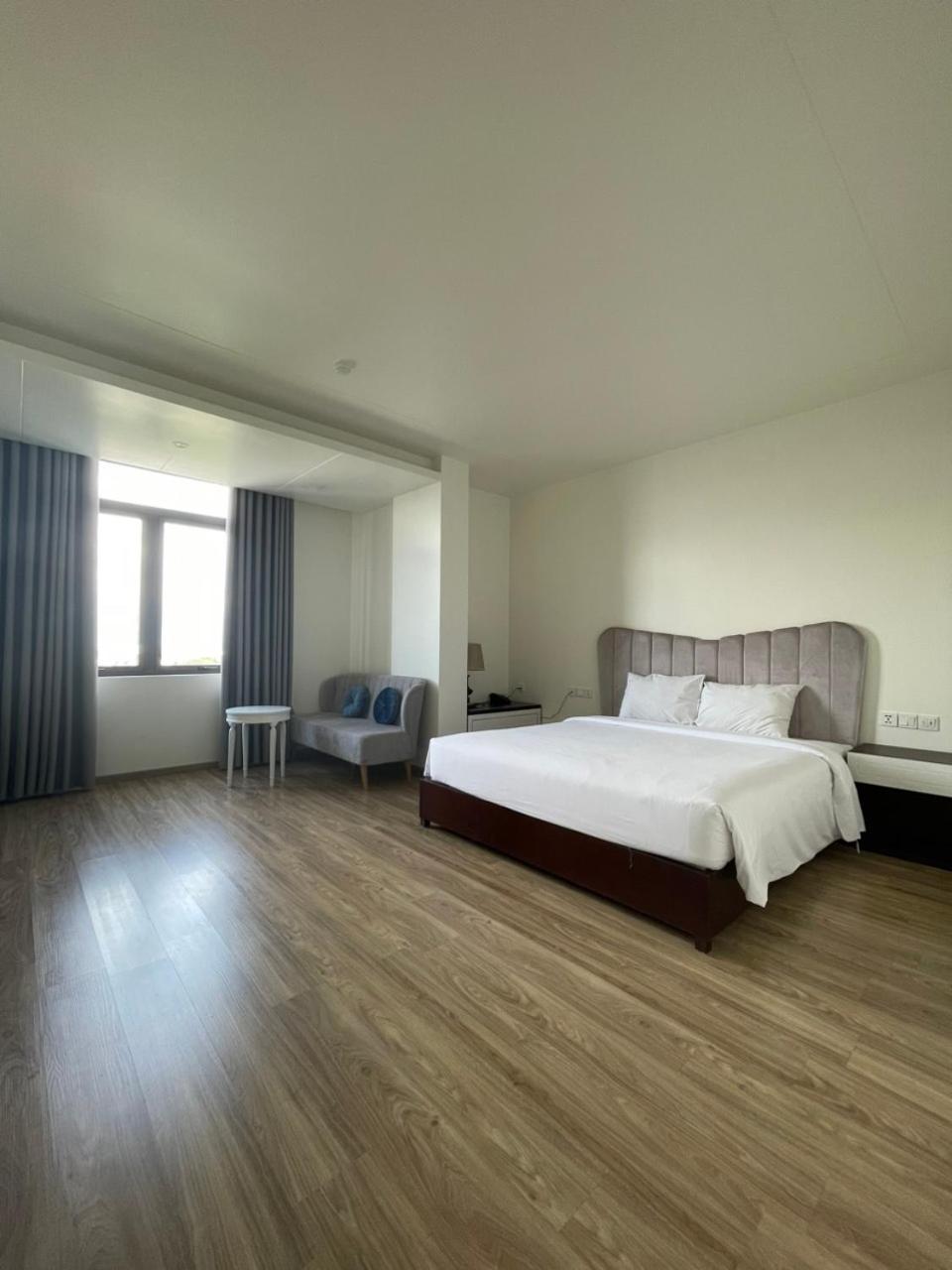 Lotus Hotel & Apartment Hai Phong Exterior photo